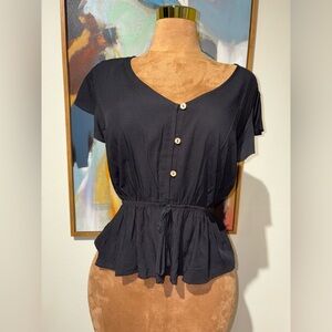 One Clothing Black Button-Front Blouse